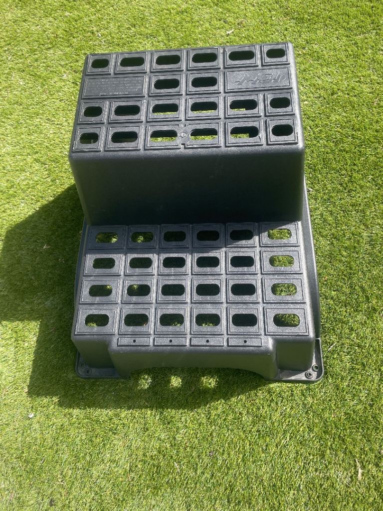 Milenco large caravan motorhome step - NEW