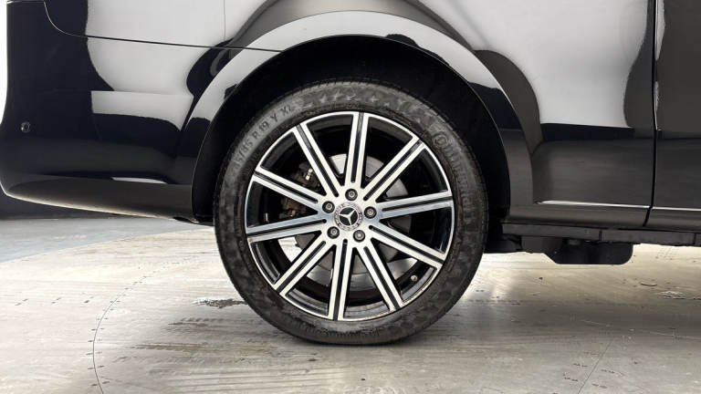 2025 Mercedes-Benz V-Class 2.0 V220d Premium MPV 5dr Diesel G-Tronic+ Euro 6 (s/s) (8 Seat, Extra...