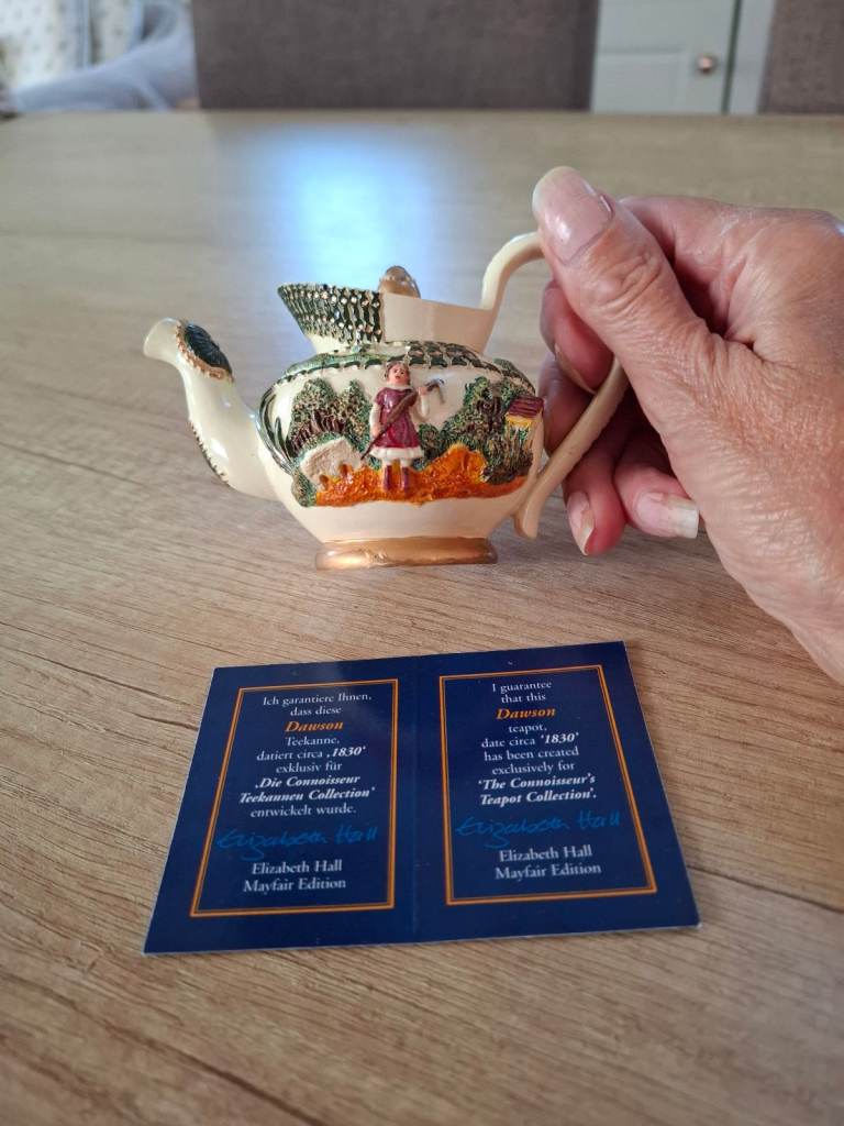 Collectors Miniature Teapot Elizabeth Hall Mayfair Edition 
