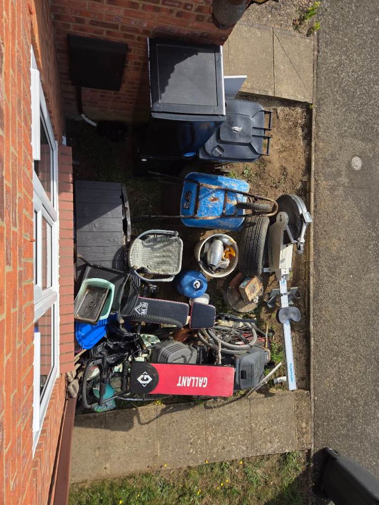 Various Items - Garden Clear Out