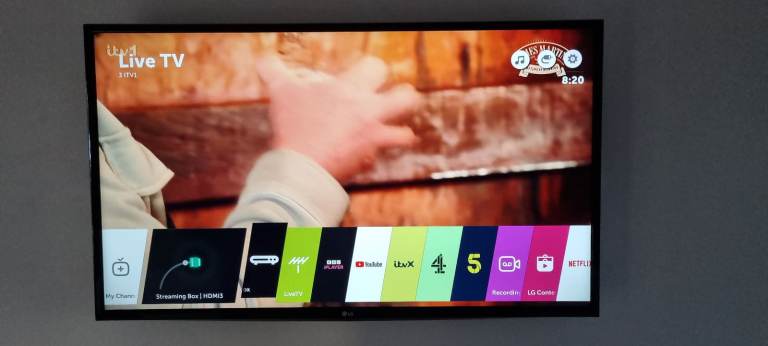 LG 43in LED smart Tv Ultra HD 4K