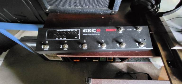 Rockett GEC9 Guitar Effects Controller – Good Condition