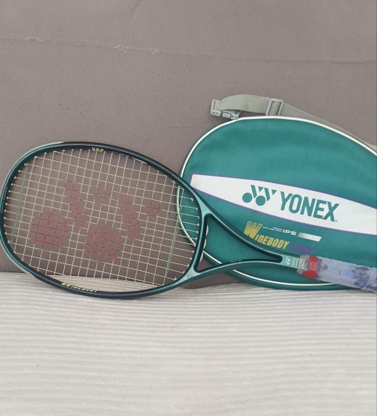 Rare Yonex Tennis racquet RQ 220 wide body mid-size 92 sq in 4 1/2