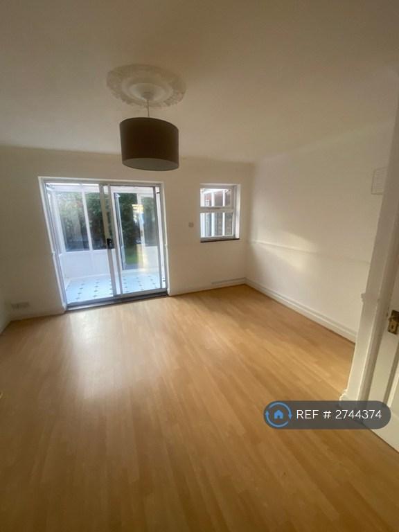 2 bedroom house in Corfield Street, London, E2 (2 bed) (#2744374)