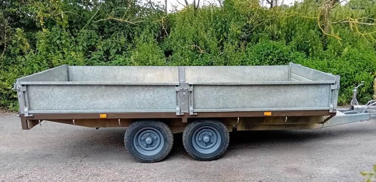 FHT Trailer Twin Axle (Like Ifor Williams) Flatbed and Dropside