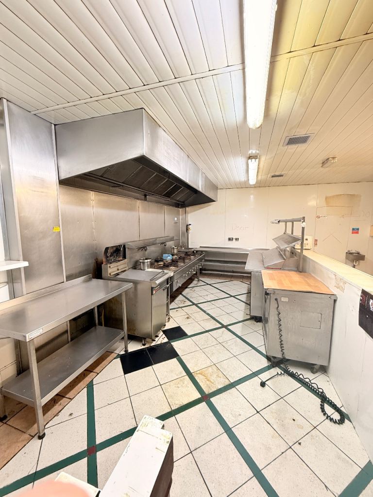 COMPLETE TAKEAWAY FIT OUT - commercial catering kit