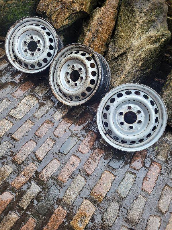 3x steel 6x stud mercedes sprinter steel wheel Rims