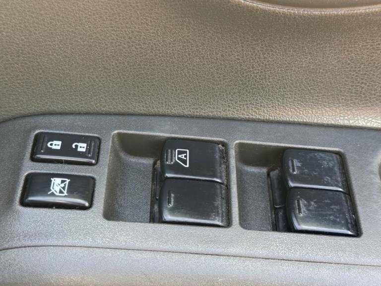 2010 Nissan Cube Cube Kaizen Cvt Mpv Petrol Automatic