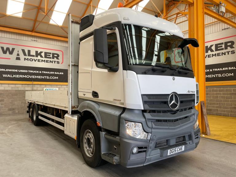 MERCEDES ACTROS 2533 6X2 DRAWBAR SPEC DROPSIDE FLATBED - 2015 - DG15 CAE