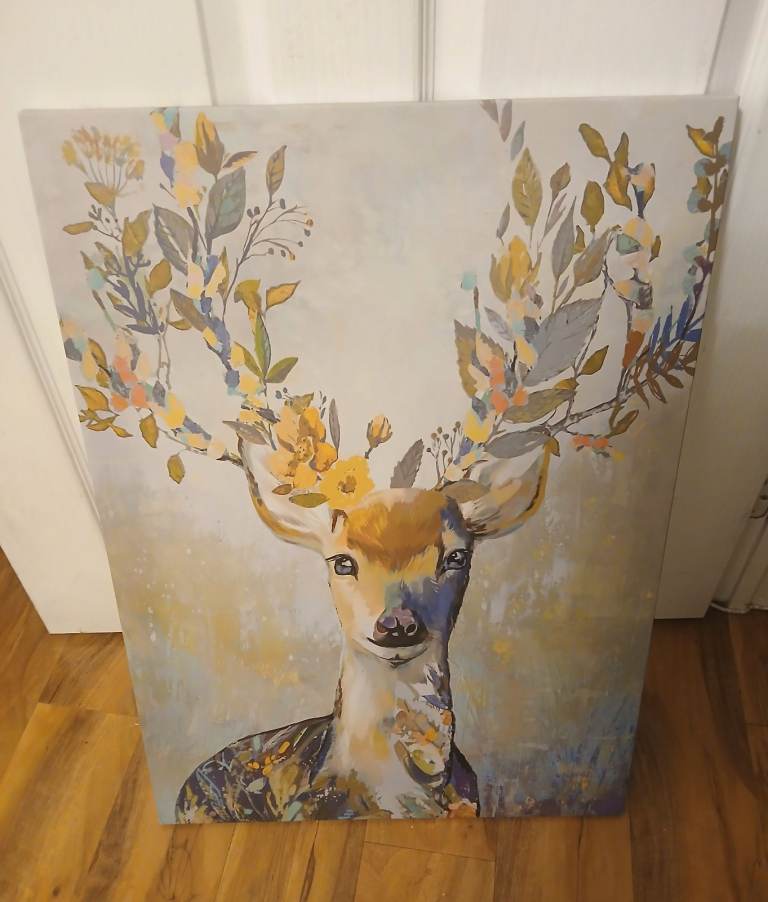 MASSIVE PRINT 20 INCH X 28 INCH OF A DEER PERFECT FOR ANY ROOM IN THE HOUSE 