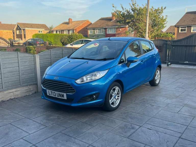 Ford, FIESTA, Hatchback, 2013, Manual, 1498 (cc), 5 doors