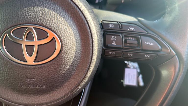 2024 Toyota Yaris 1.5 Hybrid Design 5dr CVT Hybrid Hatchback Hatchback Hybrid Automatic