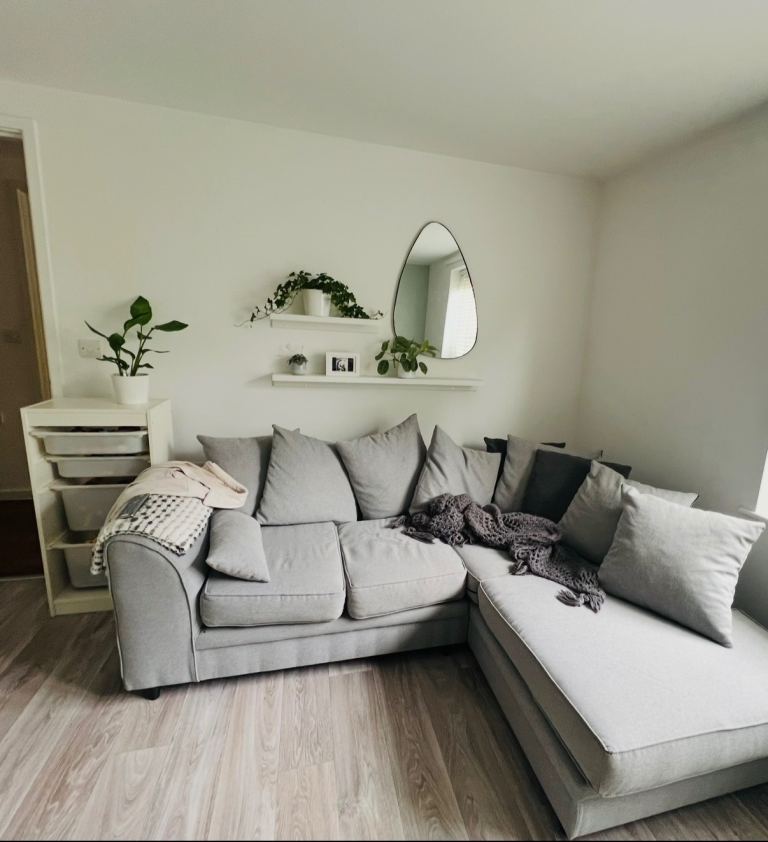 Grey corner sofa 