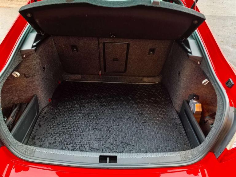 2015 Skoda Octavia 2.0 Octavia vRS TDI 4x4 Semi-Auto 4WD 5dr Hatchback Diesel Automatic