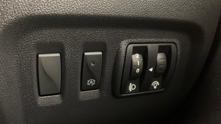 2020 Renault Captur 1.3 TCe ENERGY S Edition SUV 5dr Petrol EDC Euro 6 (s/s) (150 ps) SUV Petrol ...