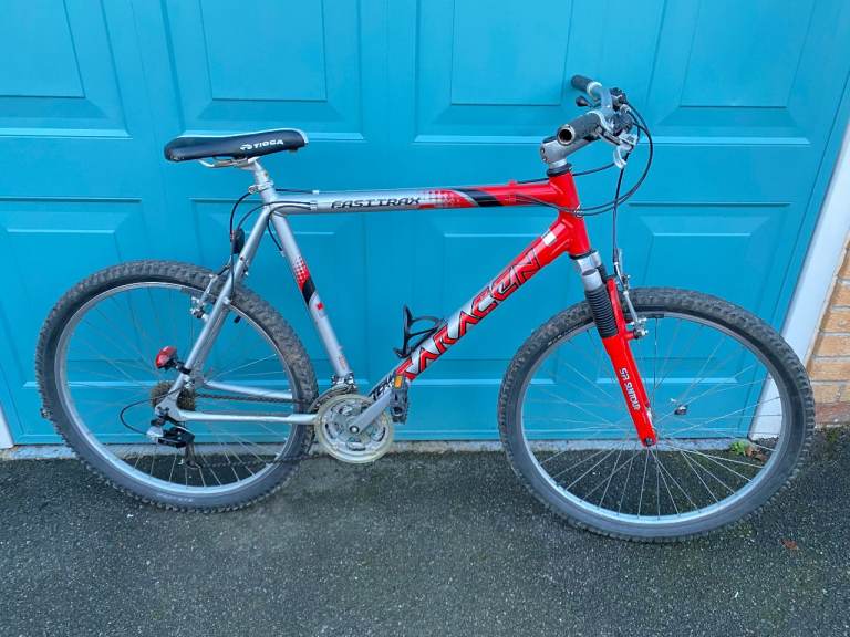 Team Saracen Fasttrax Mountain Bike