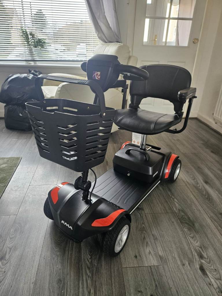 Roma S110 Virgo Mobility Scooter – Excellent Condition – £395 ono