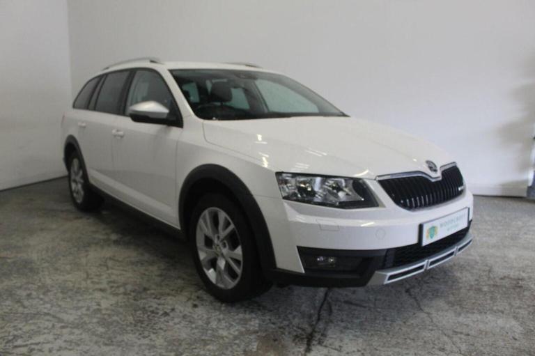 SKODA OCTAVIA 2.0 TDI Scout 4WD Euro 6 (s/s) 5dr 2017