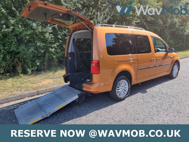 2016 Volkswagen Caddy Maxi Life 2.0 TDI 5dr DSG MPV DIESEL Automatic