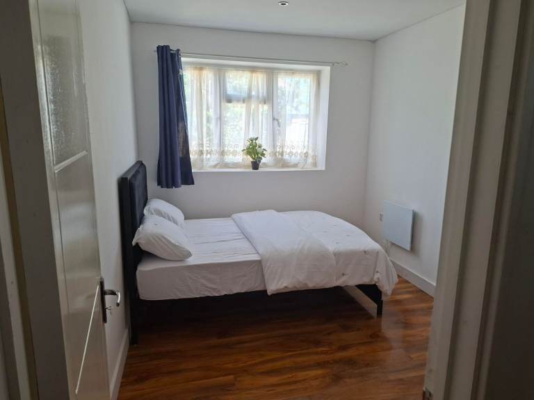 ONE BED APARTMENT