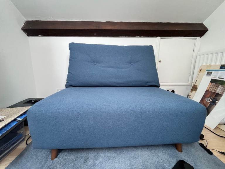 John Lewis day bed (navy)
