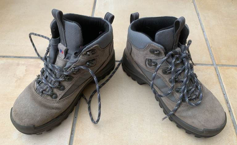 Walking boots, unisex Berghaus Explorer IV GTX Goretex size 5 UK