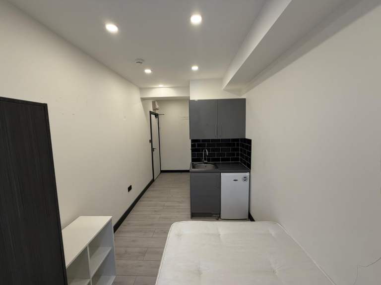 BENEFITS ACCEPTED - Studio Flat Available in Catford Lewisham SE6