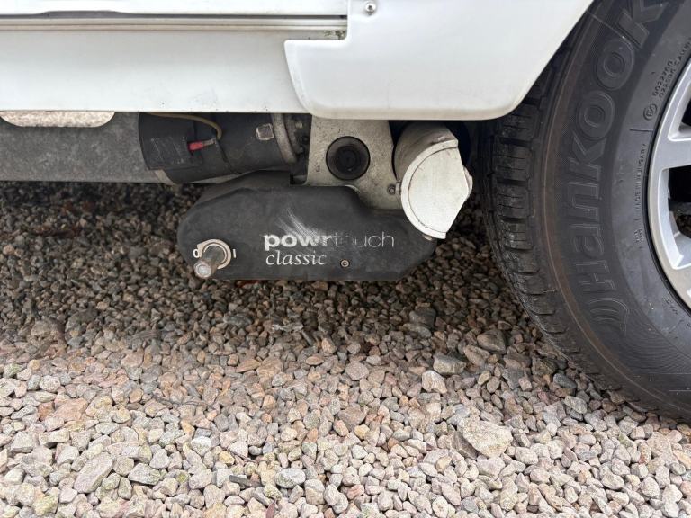 SPRITE MAJOR 4  - 4 BERTH CARAVAN, SIDE LOUNGE AREA ,END WASHROOM & MOTORMOVER