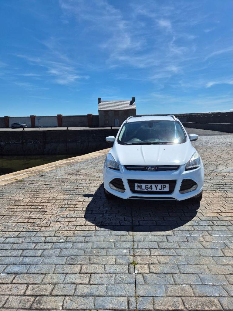 Ford, KUGA, Hatchback, 2014, Manual, 1997 (cc), 5 doors