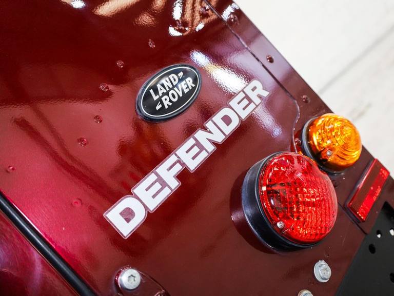 2014 Land Rover Defender XS Utility Wagon TDCi [2.2] PANEL VAN DIESEL Manual