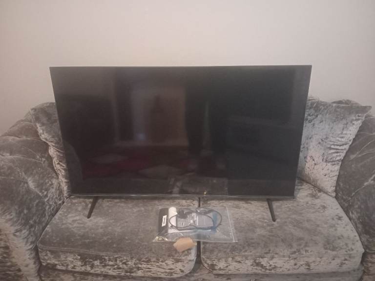 Hisense 50 inch smart tv