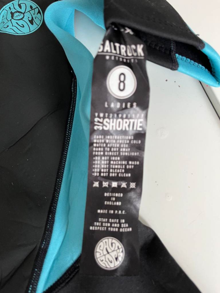 Womens Wetsuit Saltrock 3/2 Shortie size 8 - AS NEW