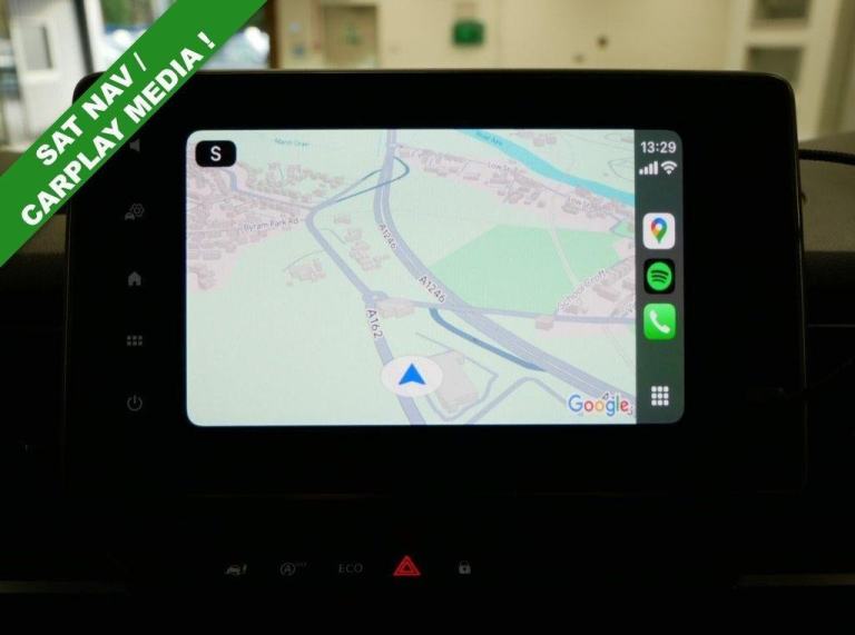 74 RENAULT TRUCKS TRAFIC 2.0 BLUEDCI 150 BHP LONG RED EDITION REFRIGERATED