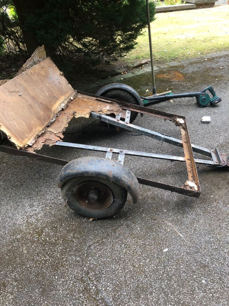 Trailer frame