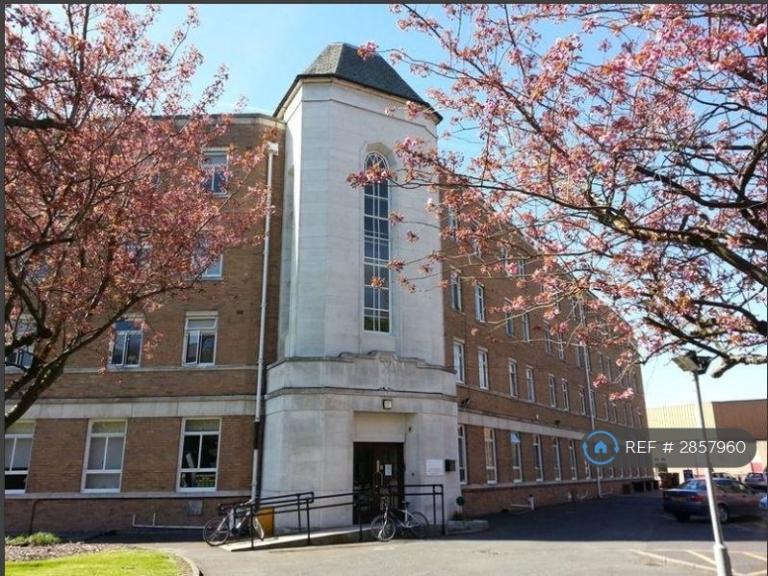 1 bedroom in Montgomery House, Manchester, M16 (#2857960)