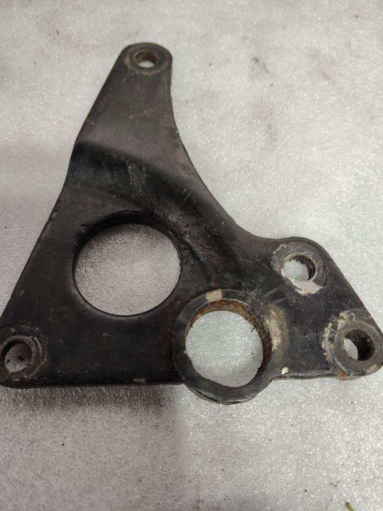 Triumph T140 750 T120 650 Engine plate