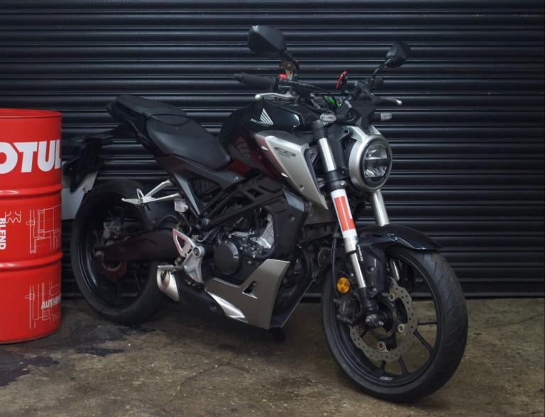 Honda CB125R NOT MT125 CBR125 MT 125 CB125F CBF125