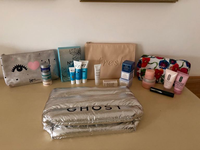 Beauty skincare bundle - Clinique Fresh No7 IT cosmetics & ghost NEW - Christmas gifts 🎁 