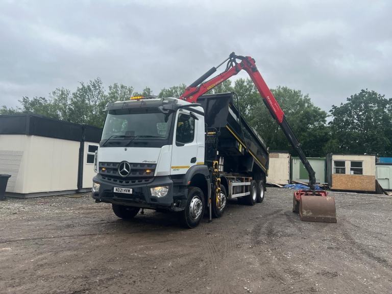 2021 Mercedes-Benz Arocs 3240 8X4  GRAB, CHOICE OF 2 , LOW MILEAGE , IMMACULATE