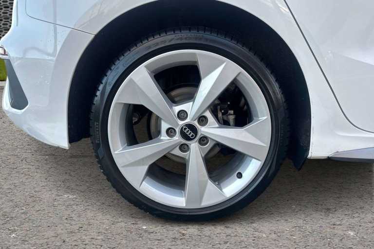 2021 Audi A3 35 TFSI S Line 5dr HATCHBACK PETROL Manual