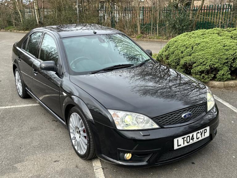 2004 Ford Mondeo 3.0 V6 ST220 5dr [6] HATCHBACK Petrol Manual