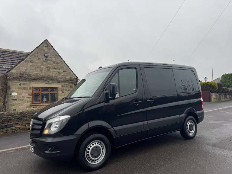 2015 Mercedes-Benz Sprinter 2015 65 MERCEDES BENZ SPRINTER 2.1 210 CDI 7G-TRONIC SWB RWD WINDOW V...
