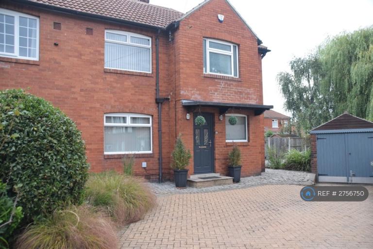 3 bedroom house in Regina Drive, Leeds, LS7 (3 bed) (#2756750)