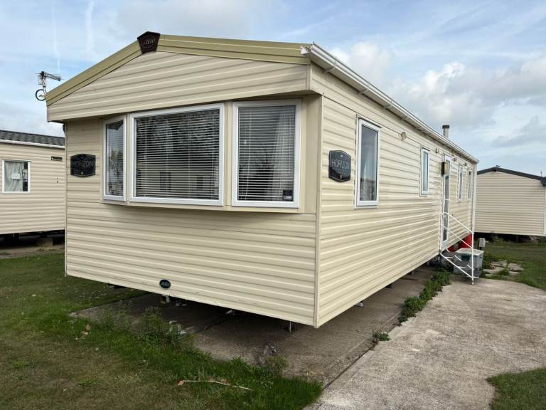 Lovely 3 Bed Coastal Caravan For Sale