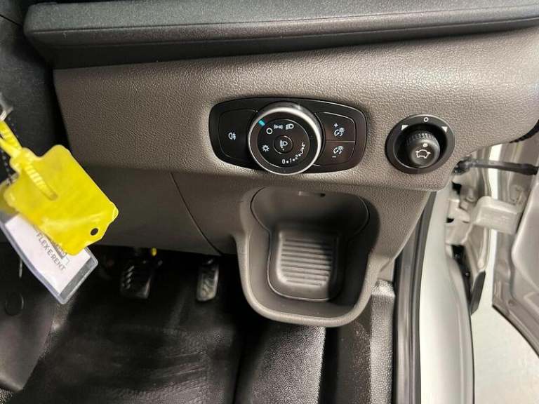 2020 Ford Transit 2.0 EcoBlue 130ps Double Cab Chassis CHASSIS CAB DIESEL Manual