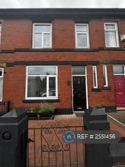 3 bedroom house in Tottington Road, Bury, BL8 (3 bed) (#2551456)