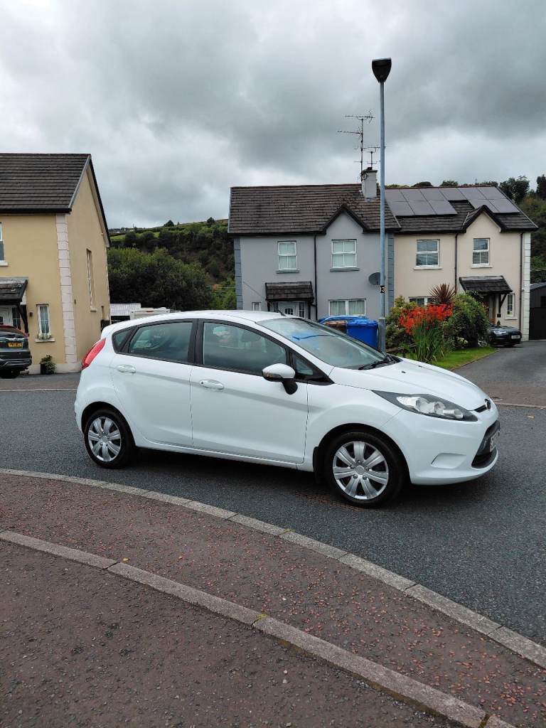 2012 Ford fiesta 1.25 edge  