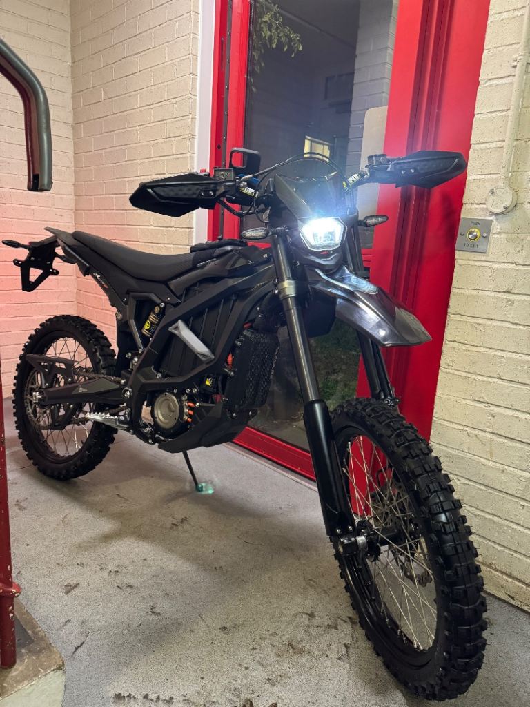 SURRON ULTRA BEE 2024 (Road Legal)