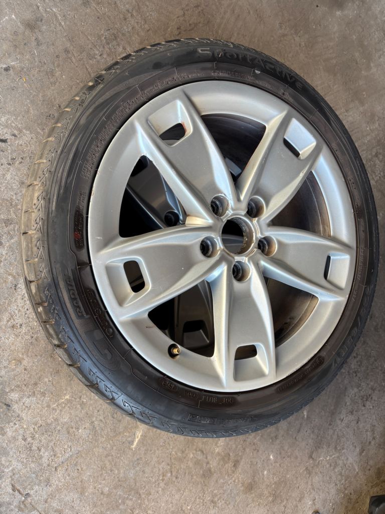 Audi A3 Wheels + Tyres, PN: 8P0 601 025 BL