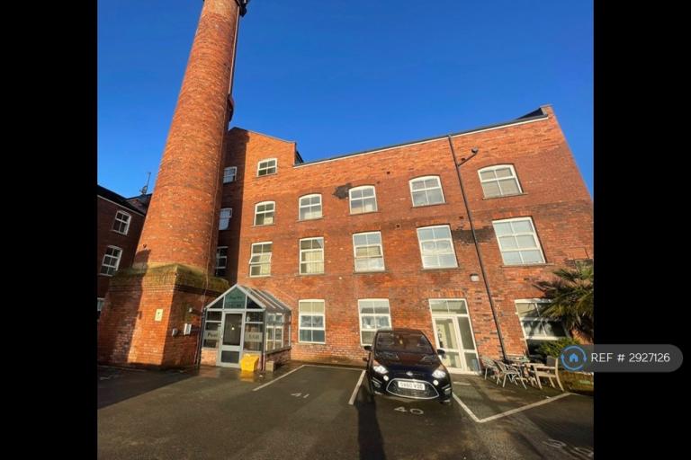 1 bedroom flat in Commercial Street, Morley, LS27 (1 bed) (#2927126)
